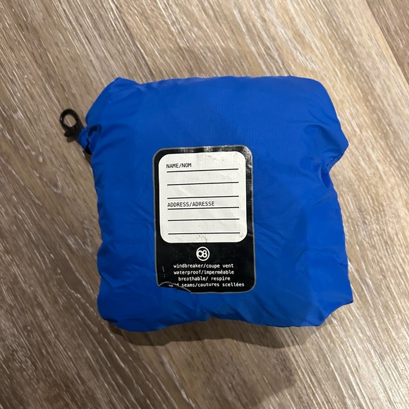 O8 Kids Full Zip Packable Rain Jacket and Windbreaker - Picture 6 of 8